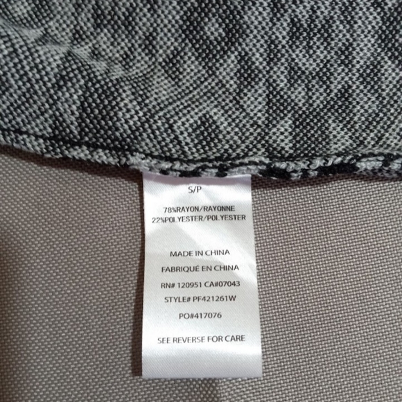 Pink Rose Tribal Knit Pencil Skirt 🌿 Size Small - Picture 4 of 9